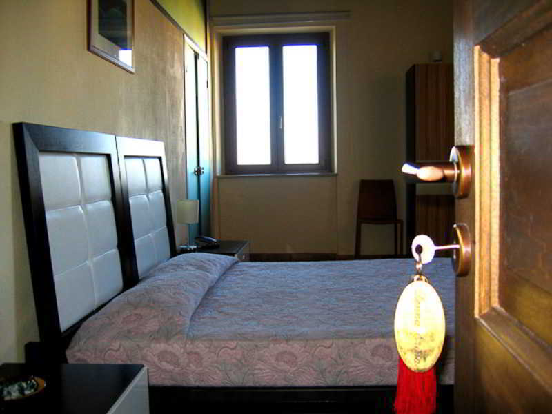Relais Hotel Palazzo Castriota Corigliano Calabro Exterior photo
